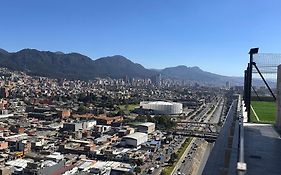 U-GO Edificio Manzana 3 al lado del Movistar Arena, el Camping y parque Simon Bolivar